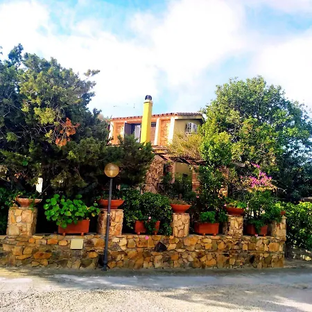 Milena Villasimius, Wifi Gratuito, Ampio Giardino A 300 M Dal Mare Сasa de vacaciones