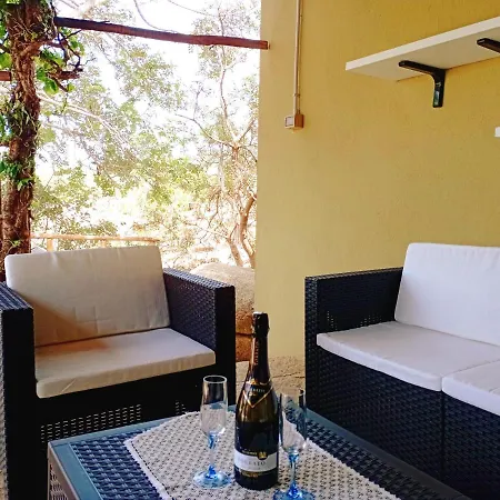 Milena Villasimius, Wifi Gratuito, Ampio Giardino A 300 M Dal Mare بيت للعطل فيلاّسيمِيوس