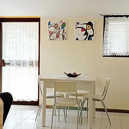 Vakantiehuis Milena Villasimius, Wifi Gratuito, Ampio Giardino A 300 M Dal Mare *