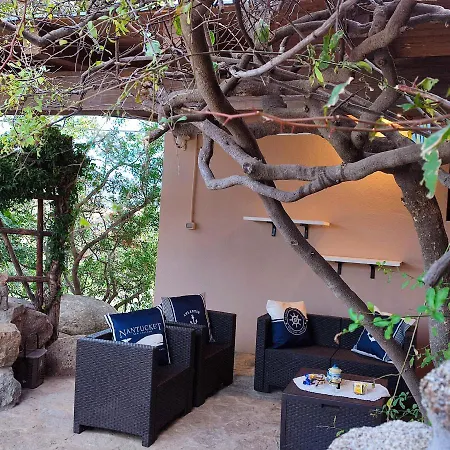 Vakantiehuis Milena Villasimius, Wifi Gratuito, Ampio Giardino A 300 M Dal Mare Villasimius