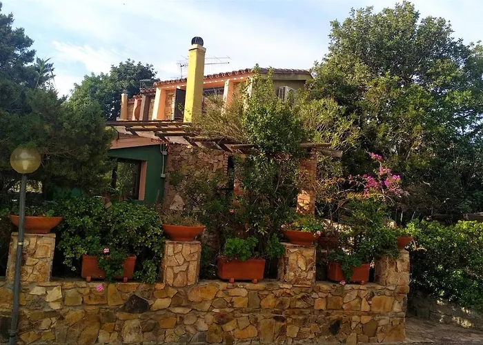 Casa vacanze Milena Villasimius, Wifi Gratuito, Ampio Giardino A 300 M Dal Mare *